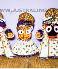 PREMIUM DRESS (PEARL WHITE WITH GOLDEN WELBET CLOTH)  FOR SHRI CHATURTHA MAHAPRABHU FULL SET | Justkalinga.com.