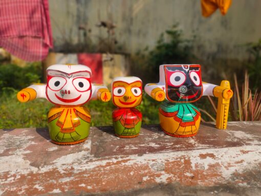 Shri Jagannath Mahaprabhu Smile Face  " Neem Wooden Murti" | Justkalinga.com.